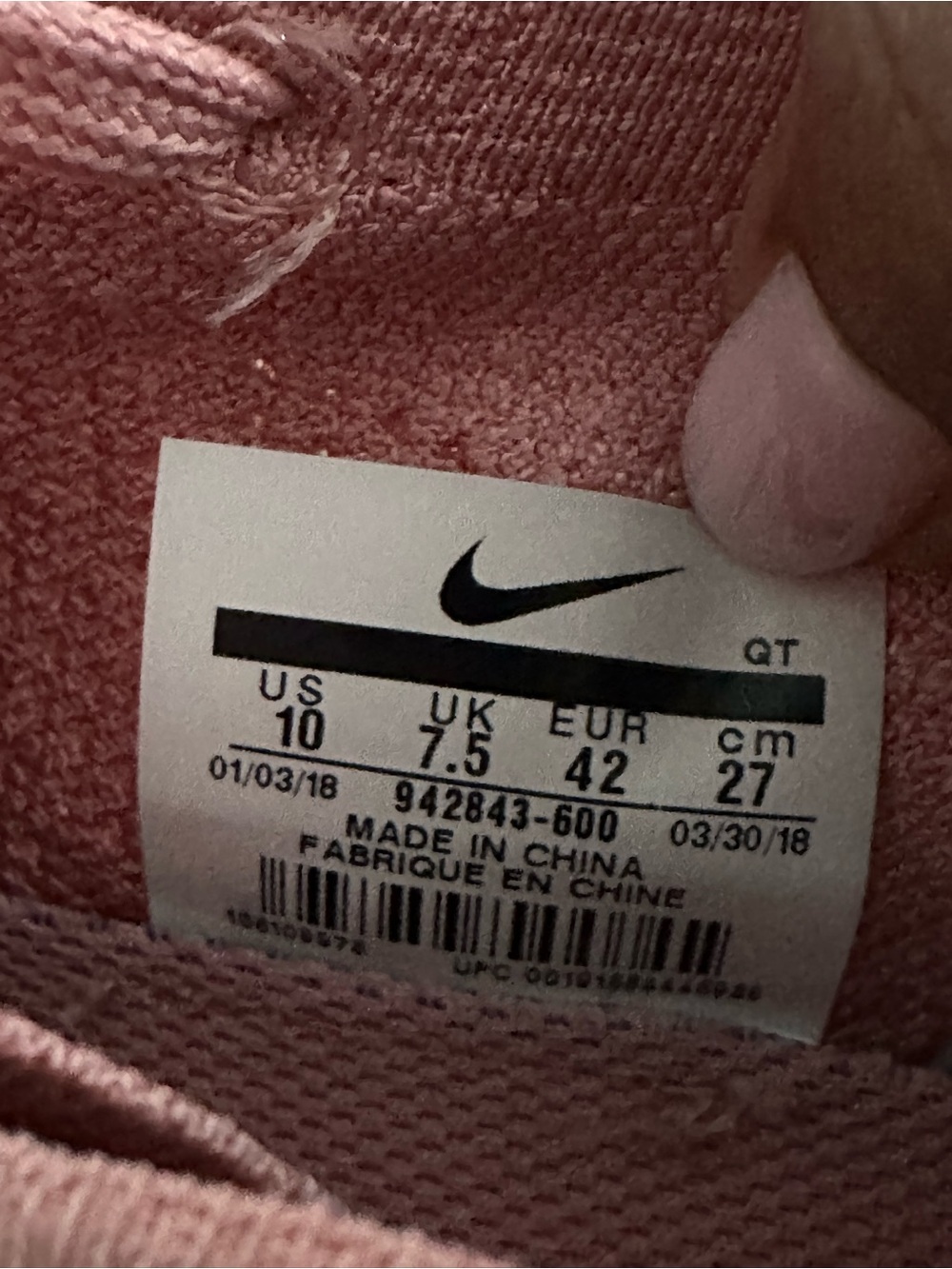 Nike Women’s Pink Flyknit VaporMax-Style Athletic Sneakers - Picture 8 of 8